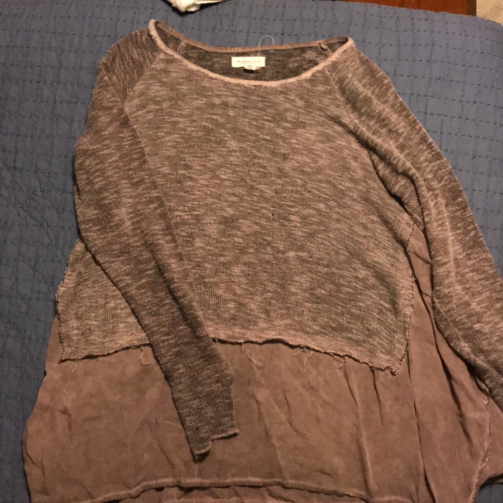 Light Sweater